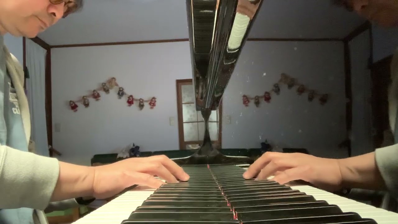 Piano improvisation No.10439