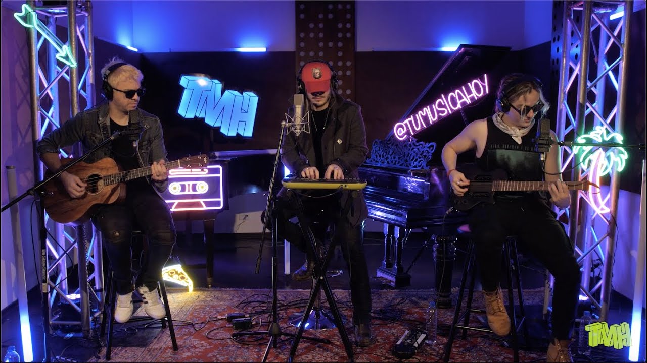 AIRBAG - Pensamientos (Live Session con instrumentos de juguete)