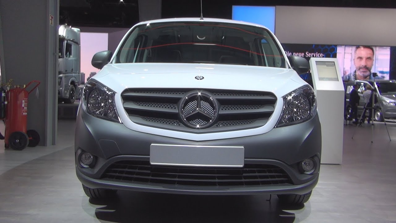 Mercedes-Benz Citan 109 CDI Kawasaki Panel Van (2019) Экстерьер и Интерьер