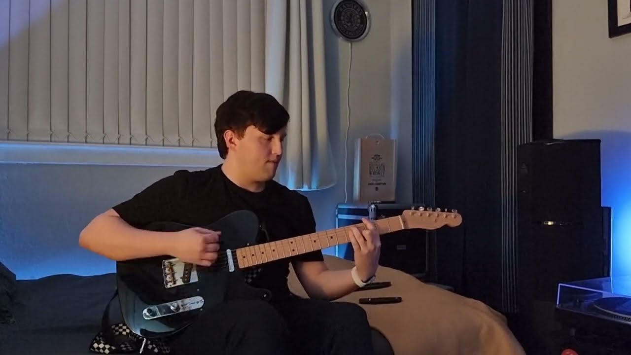The Jam - Strange Town (Guitar Cover)