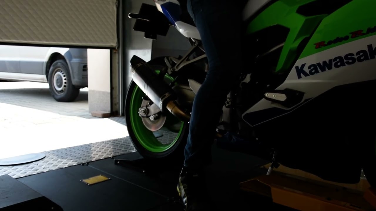 Kawasaki ZX-4RR Dyno