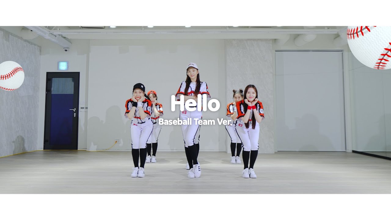 Weeekly(위클리) : Hello Choreography Video (Baseball Team Ver.)