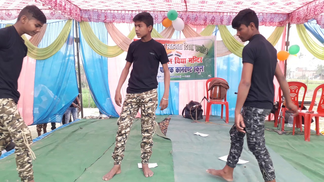 Desh Bhakti Natak//Sanatan bal vidya mandir(Bijpura- mau)