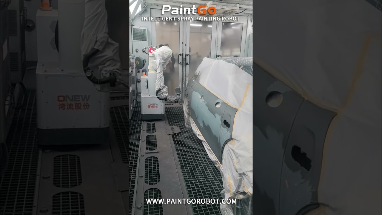 PaintGo Refinish Paintging robot paint one side of the car