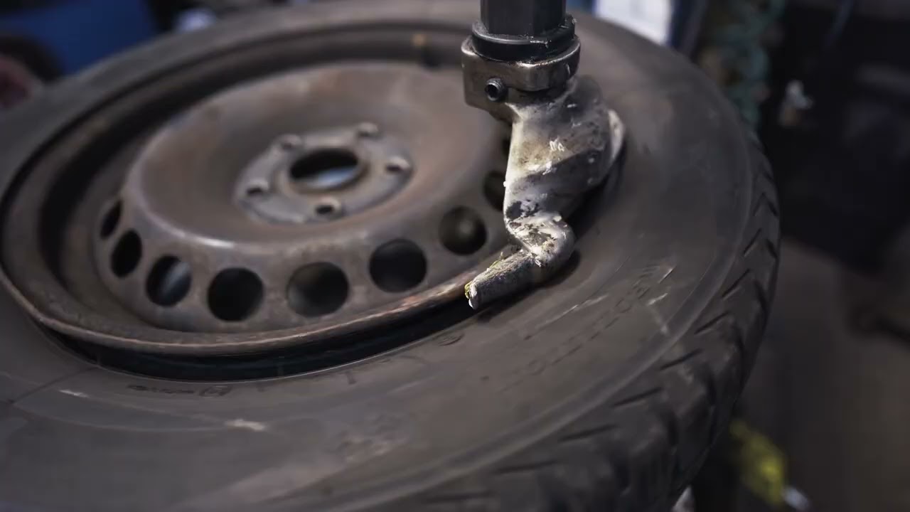 AUTO KOM SPOT 30s V1 0 5tjXWq mp4