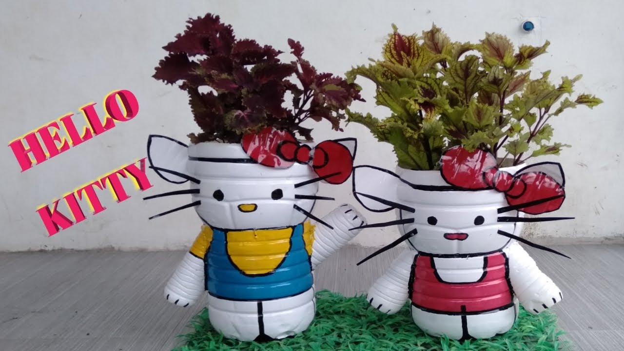 Brilliant idea! Super Cute Hello Kitty Planters From Plastic Bottles For Small Garden