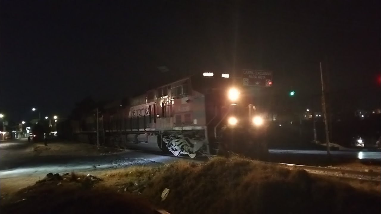 Ferrosur nocturno con la FSRR 4836-4540