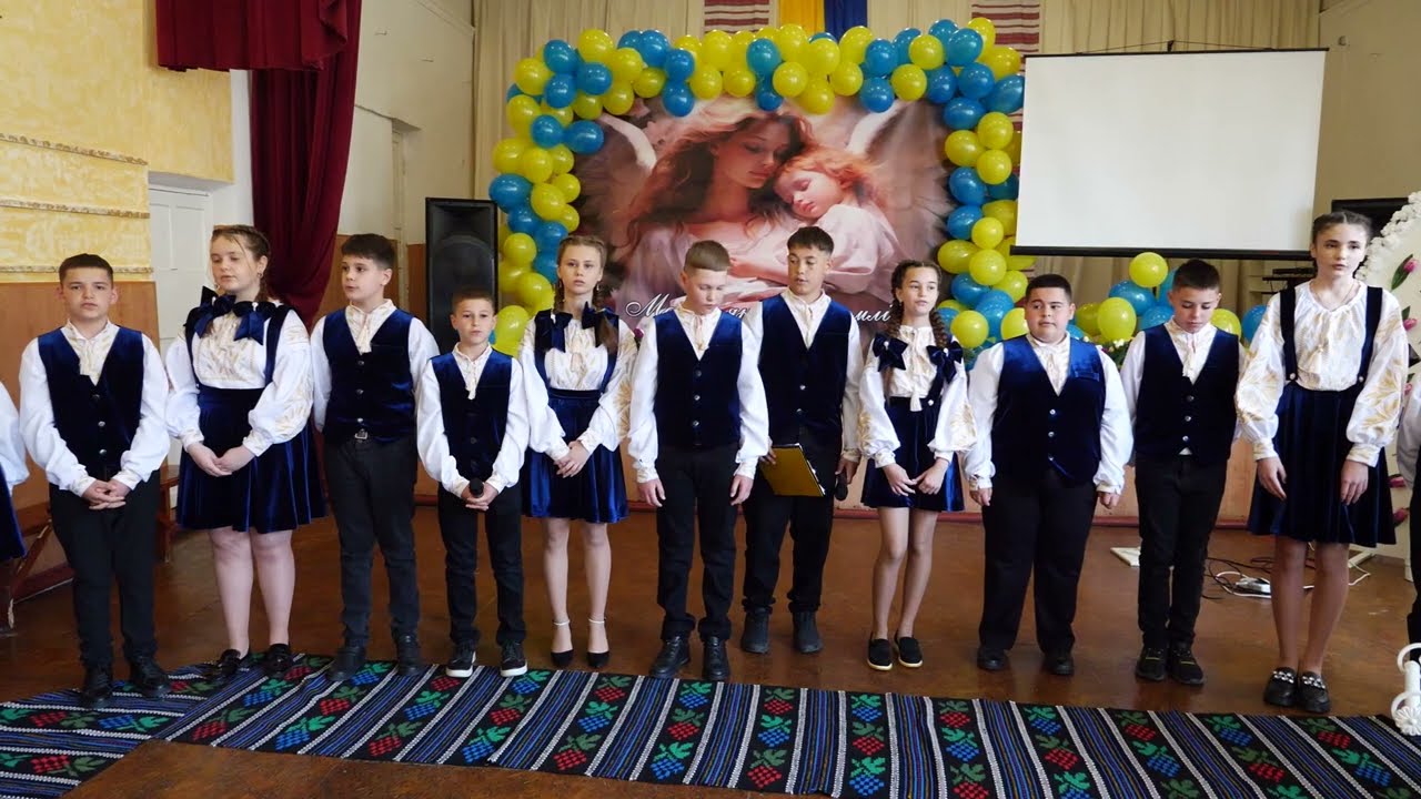 День матері   Боянський ліцей №1