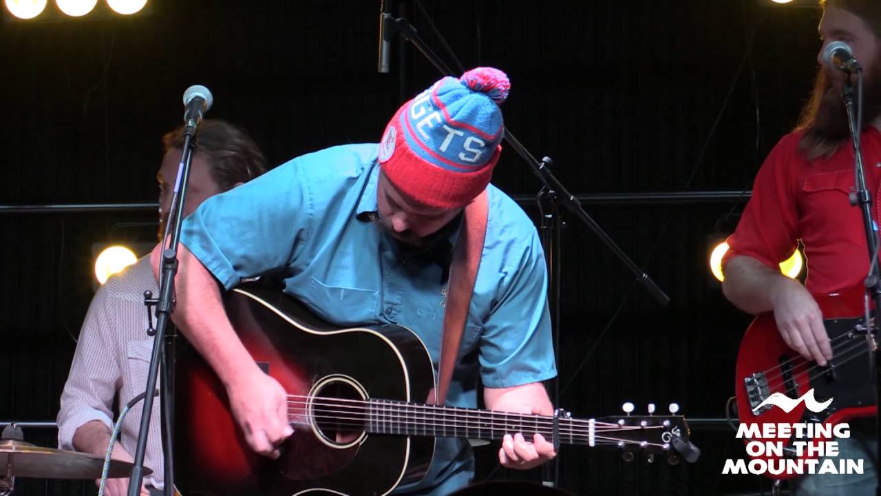 Dave Bruzza: 