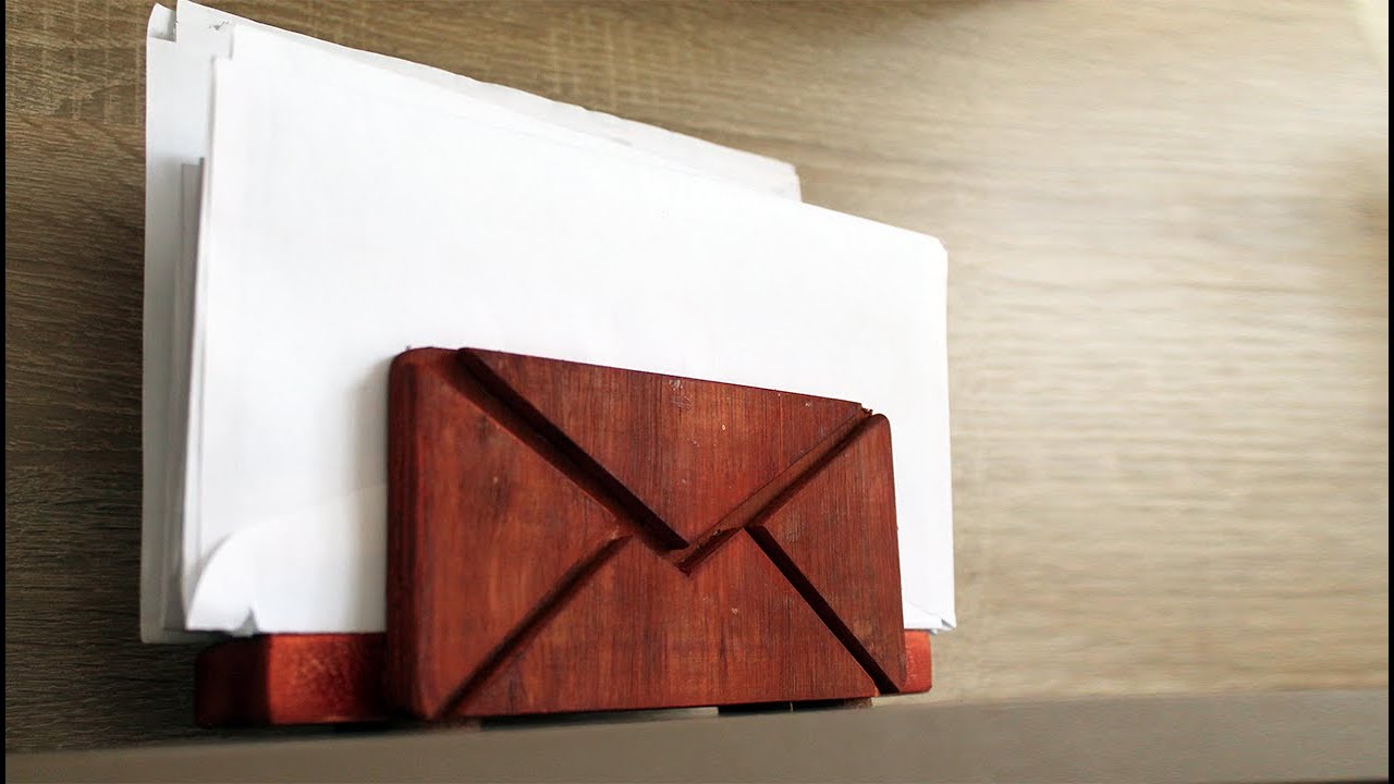 Woodworking projects that make money - DIY Mail Organizer