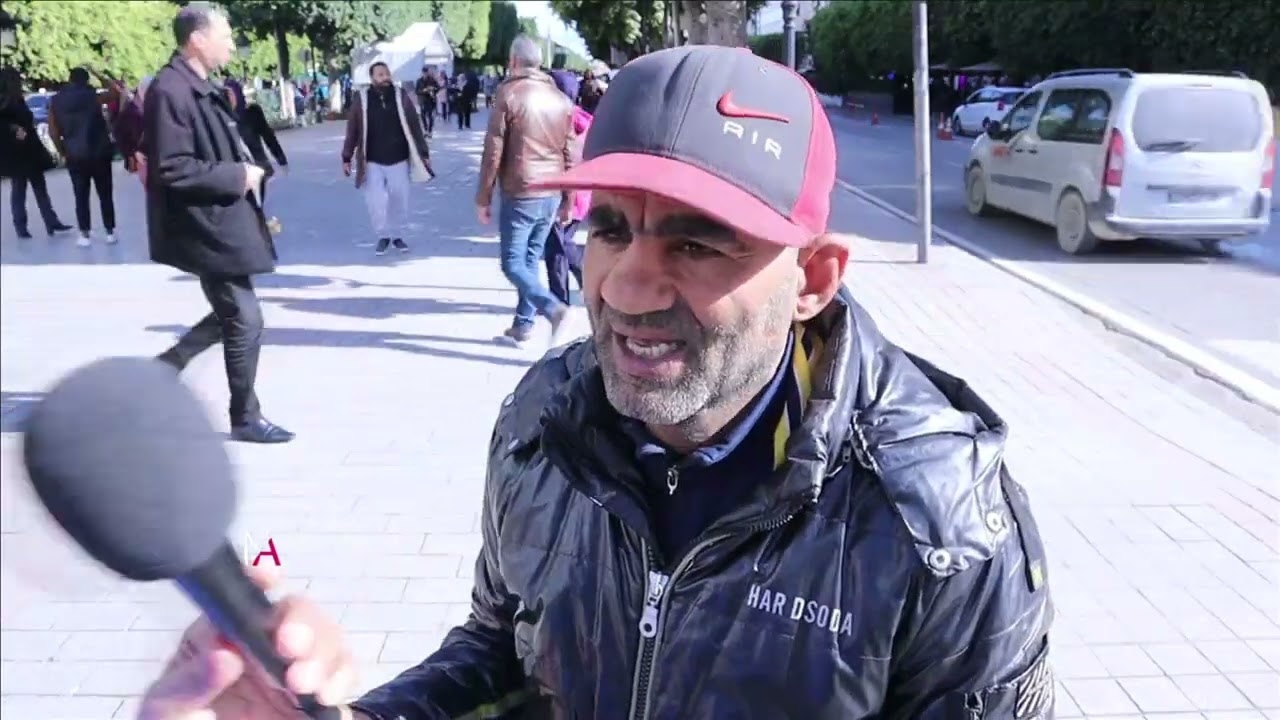 عاش في روما يبكي من الظلم   و يحكي على حبه الكبير لأمه ووالده ..  لقيت كان أمي وقت سجني 🇹🇳 ​🇮🇹​