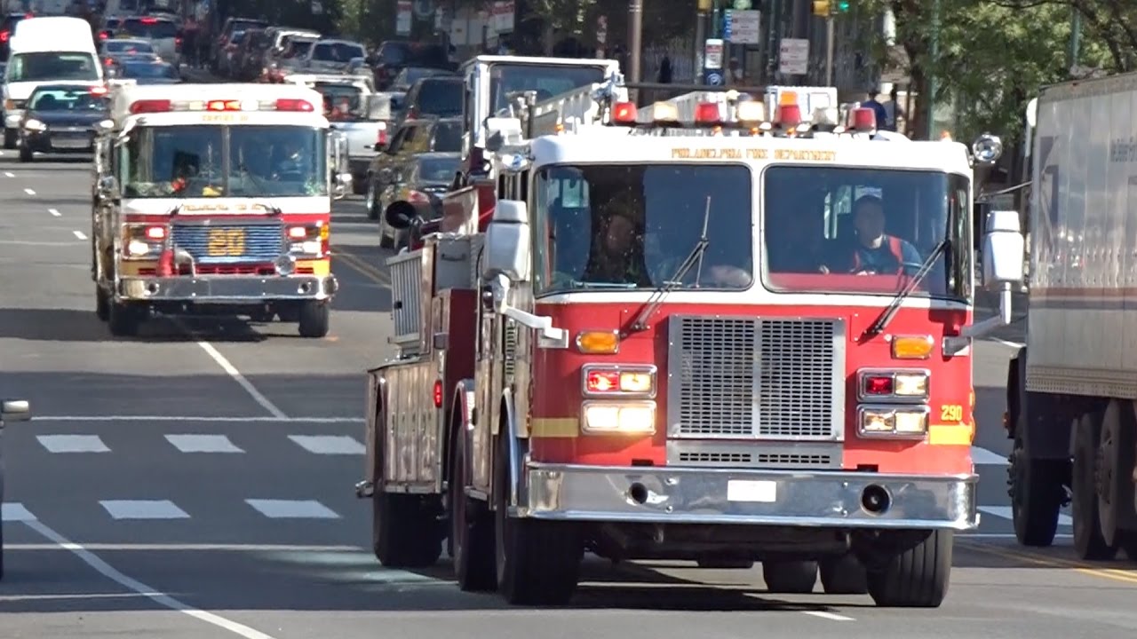 PFD Battalion 1, Ladder 290 & Pipeline 20 Responding