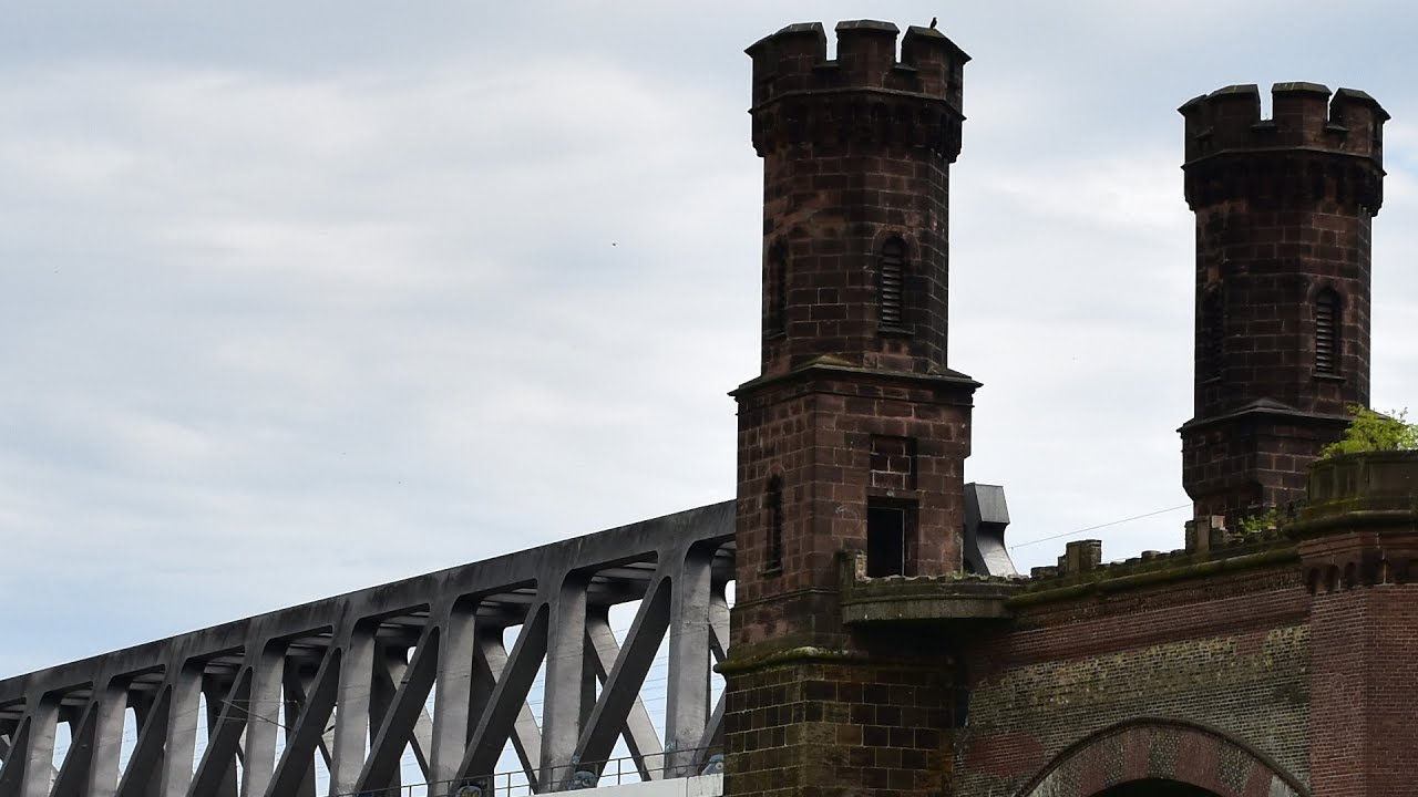 SchifffahrtMuseum - Blickwinkel: Die Hammer Eisenbahnbrücke