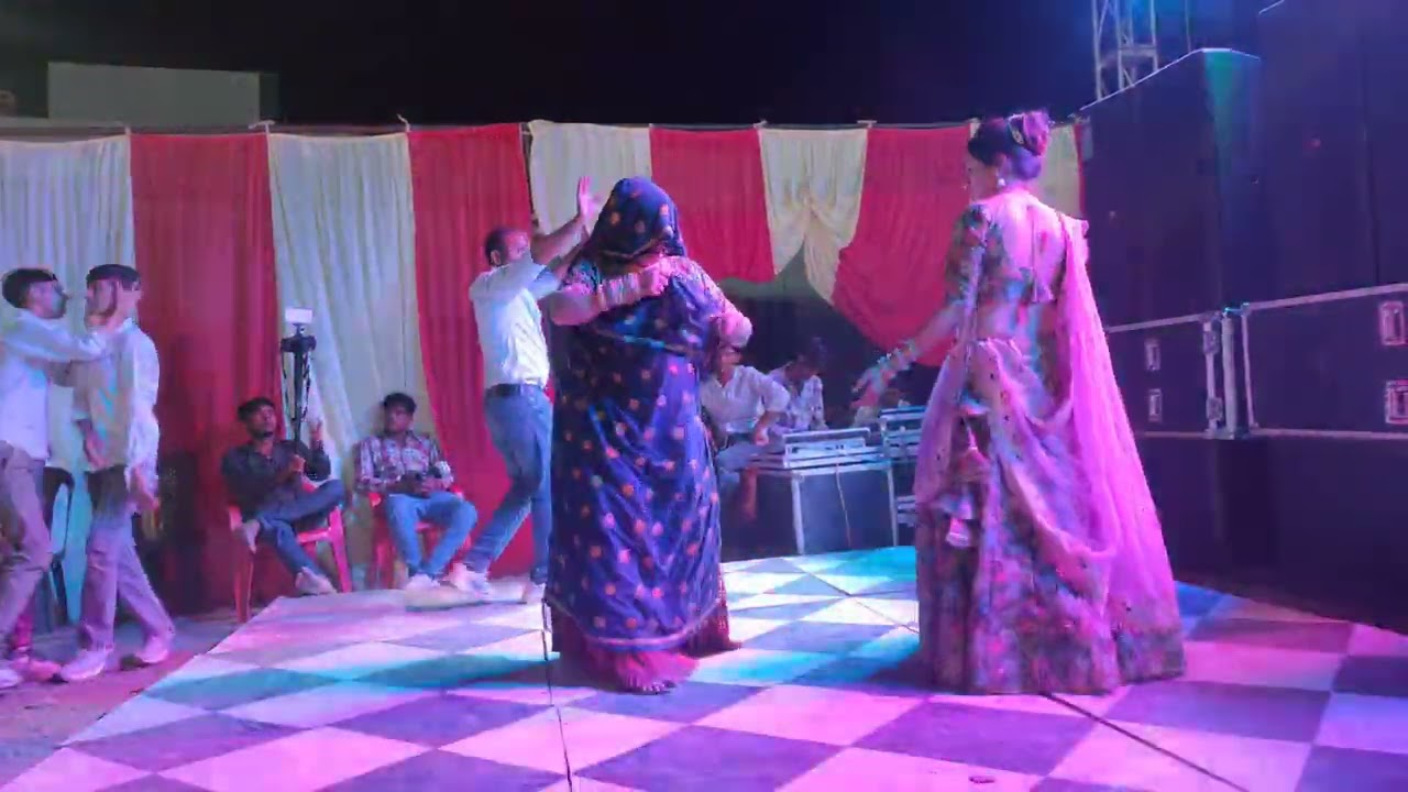 Meena ladies special dance in wedding ll meenawati song by mintu taji