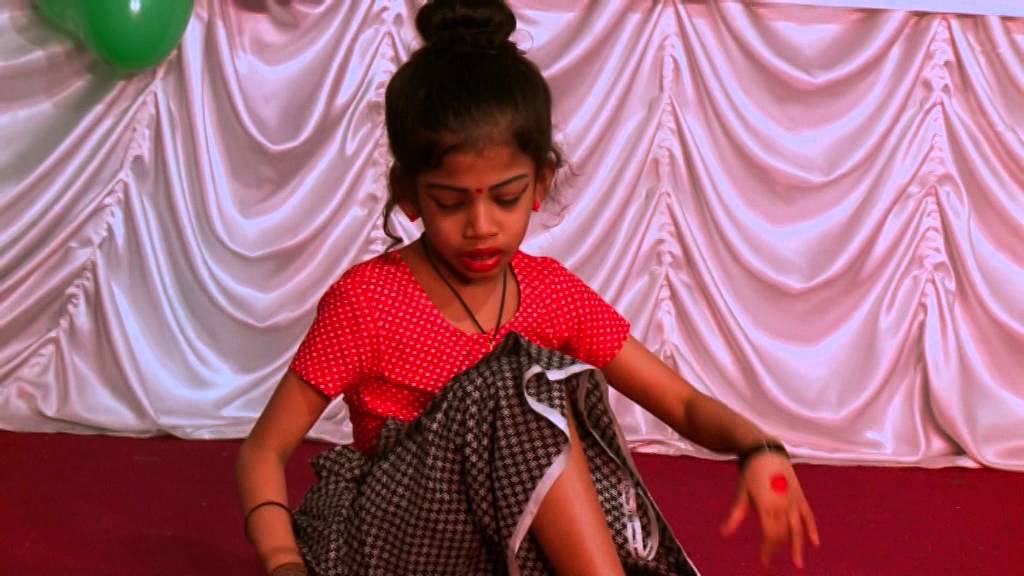 folk dance kaveri puzhayil