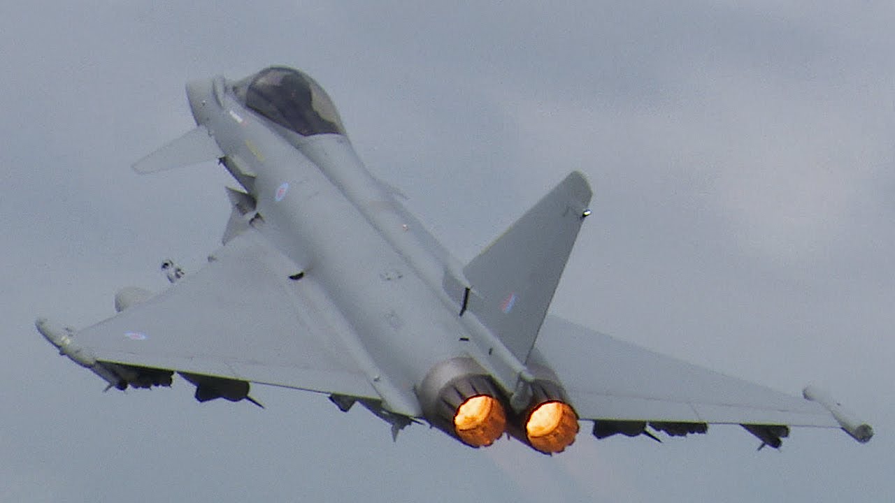 Impressive Full weapon loadout BAE Systems Typhoon display - RIAT 2016 RAF Fairford