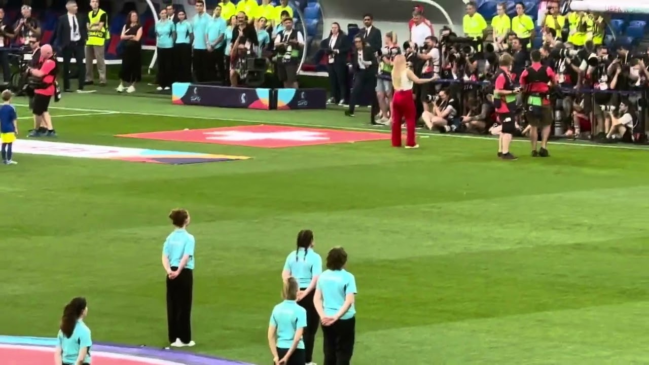 SWISS NATIONAL ANTHEM SUNG BY BEATRICE EGLI AHEAD OF THE WOMEN’S EURO 2025  #uefaeuro2025