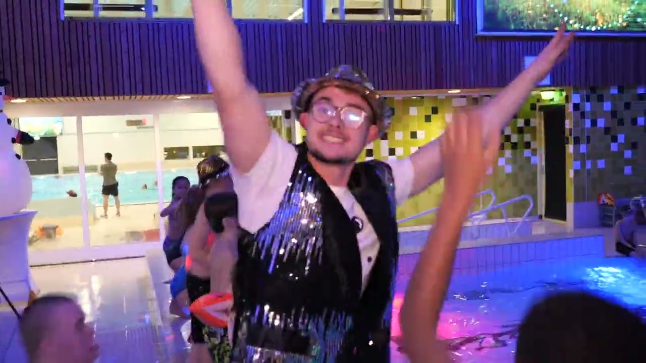 Aftermovie zwembaddisco in Aquarena in Emmen