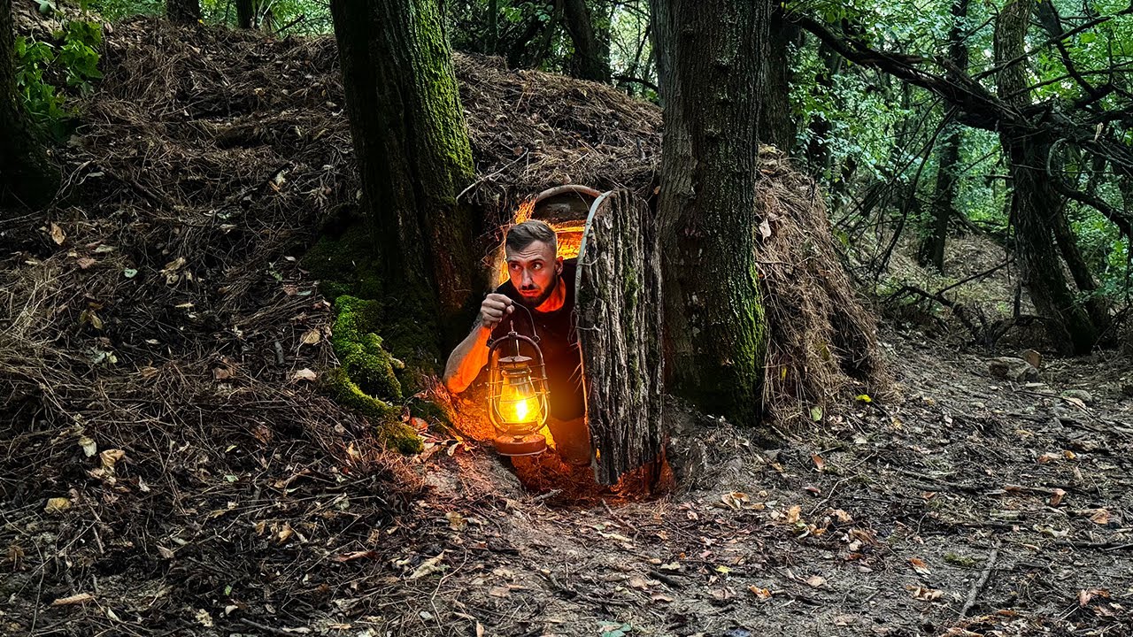 Building a Secret Dugout Between Two Trees. Bushcraft, Survival Shelter