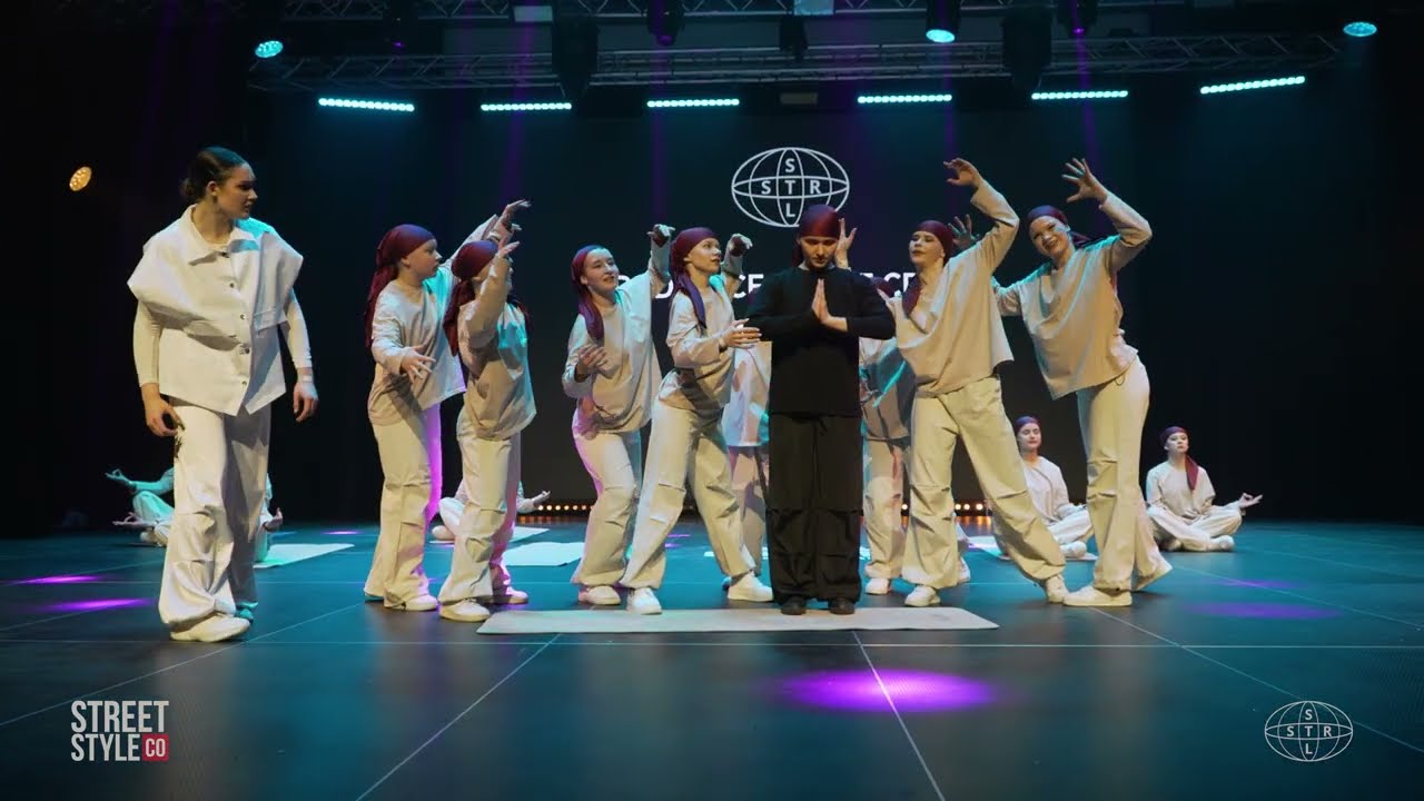 RADIANCE DANCE CREW - SAT NAM