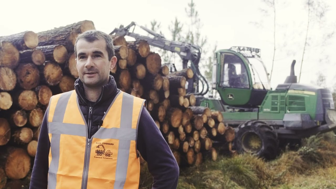 SARL COGNARD  / JOHN DEERE