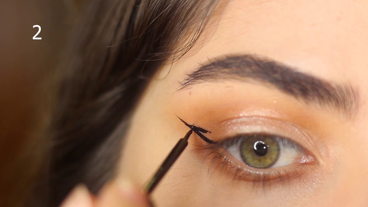 ايلاينر القطة/ الثعلب خطوة بخطوة 🦊🐱 Fox/Cat  سحب العين eyeliner step by step | Lilav ليلاڤ