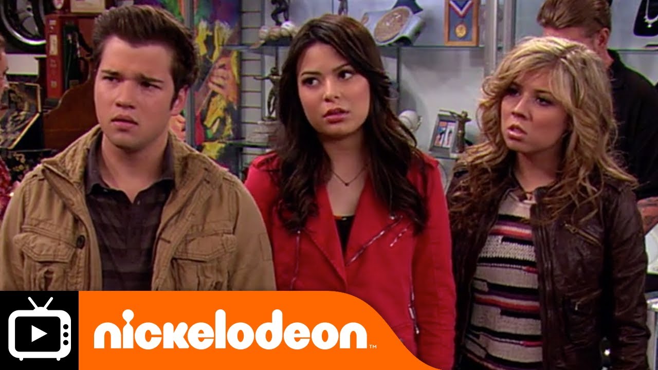 iCarly | Gibby Buys a Moon Rock | Nickelodeon UK