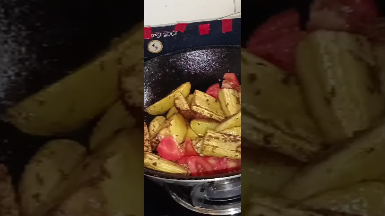 কাঁচকলা আলু দিয়ে শিং মাছের ঝোল/ Kanchkala alu diye shing macher jhol 