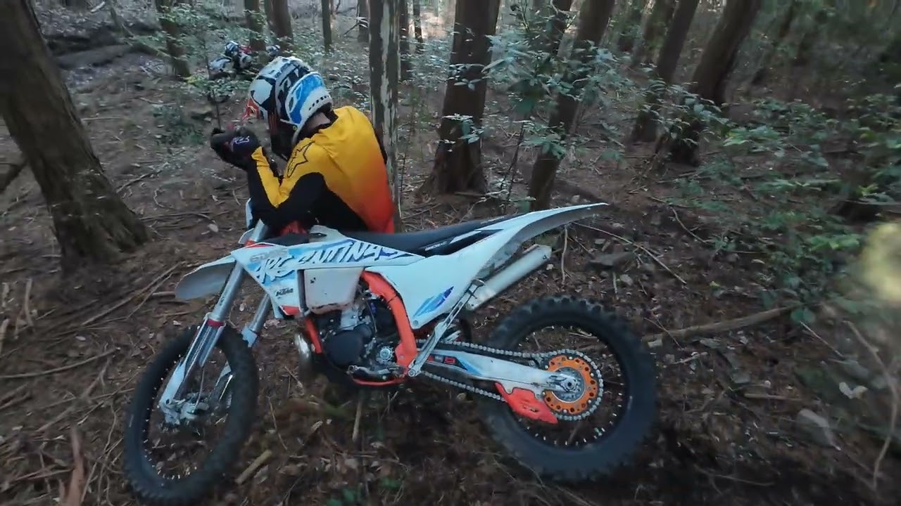 【オフロードバイク】125EXCキャブセットと初心者君アテンドツーリング