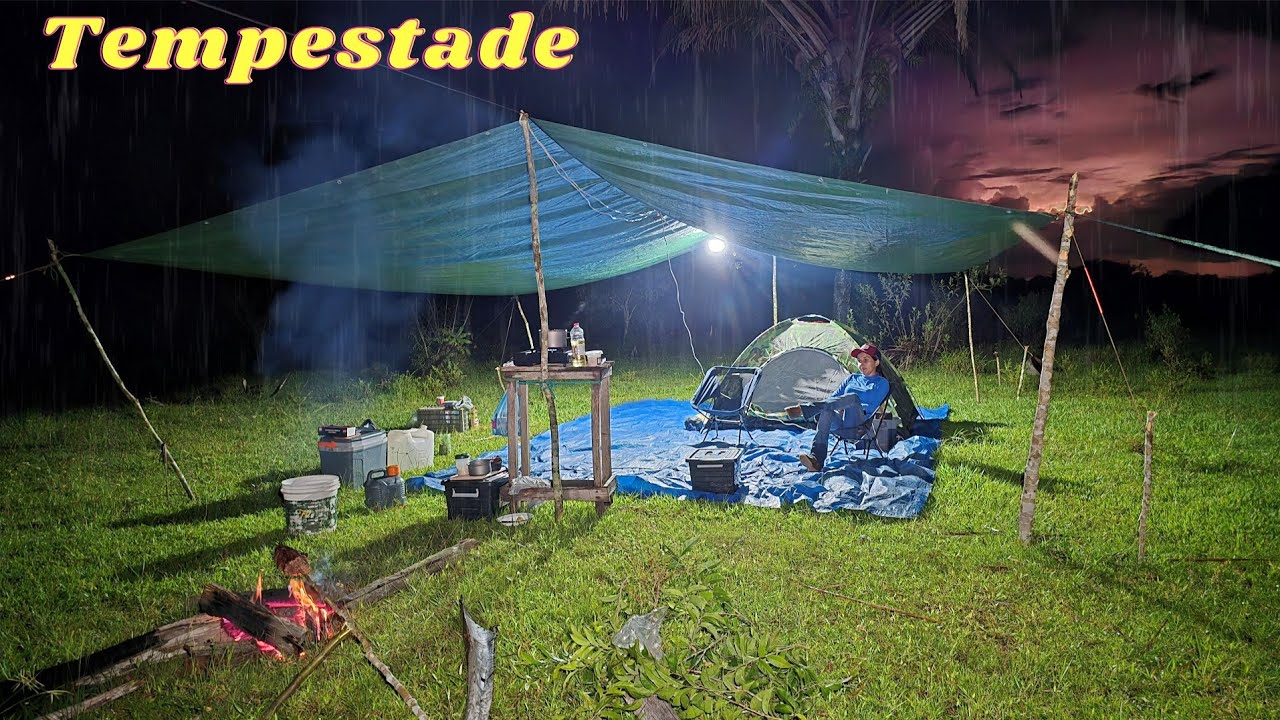 Passamos sufoco nesse acampamento, tempestade com chuva e rio alagado