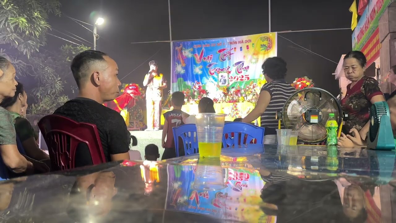 Trung thu 2025 xóm Đông Hà Đới