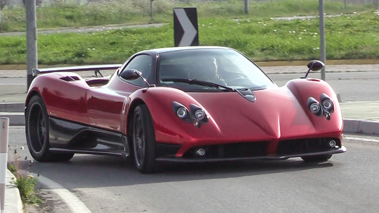 Pagani Zonda F Sound - Revs & Accelerations