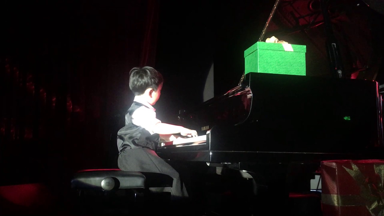 Evan Le - SOUL Christmas Concert | Soul Music & Performing Arts Academy