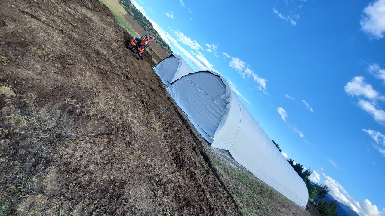Instructional video on how to build A greenhouse or light dep