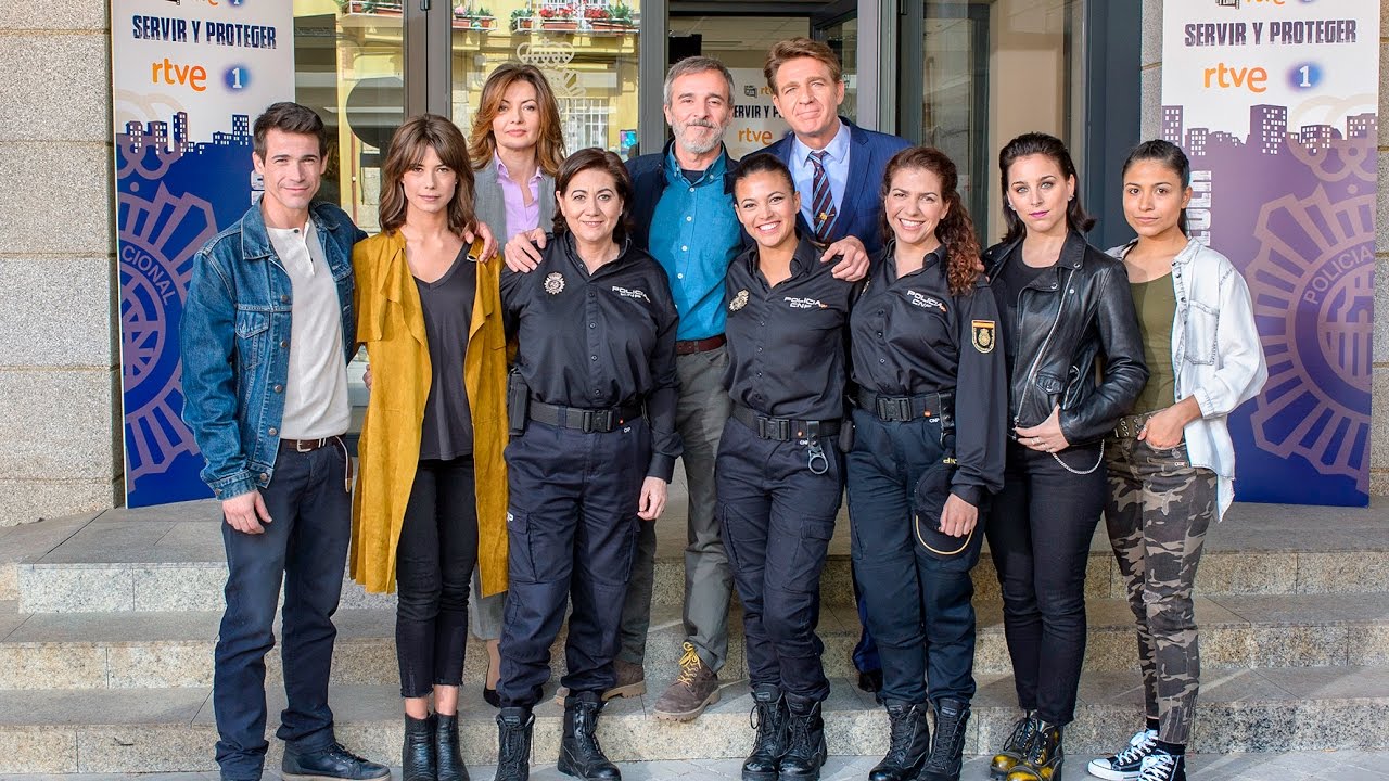 Servir y proteger 👮 Conoce a los policías de esta comisaría