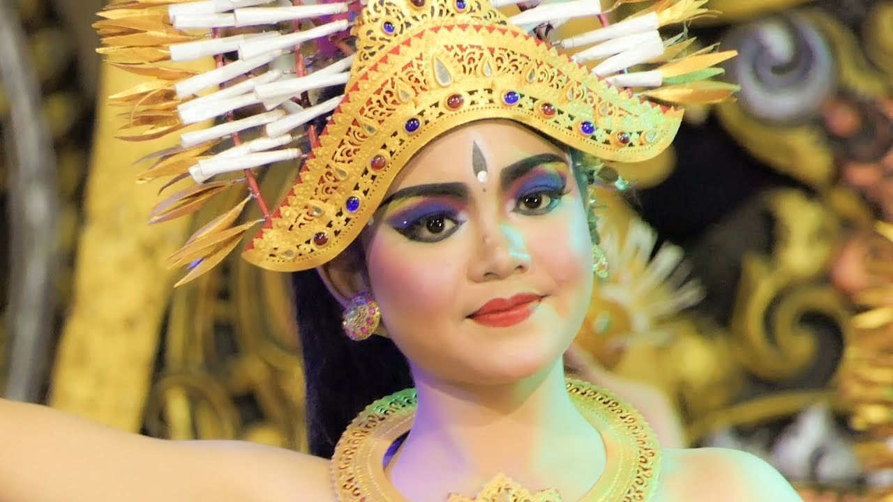 Tari Mulat Sarira Sanggar Seni Tripitaka Desa Munduk