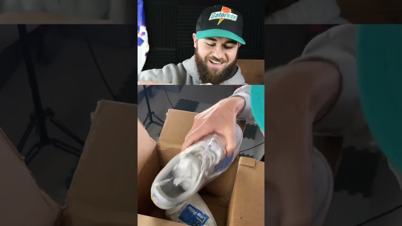 Introducing the Wal-Mart Custom AF1 shoes..🤯