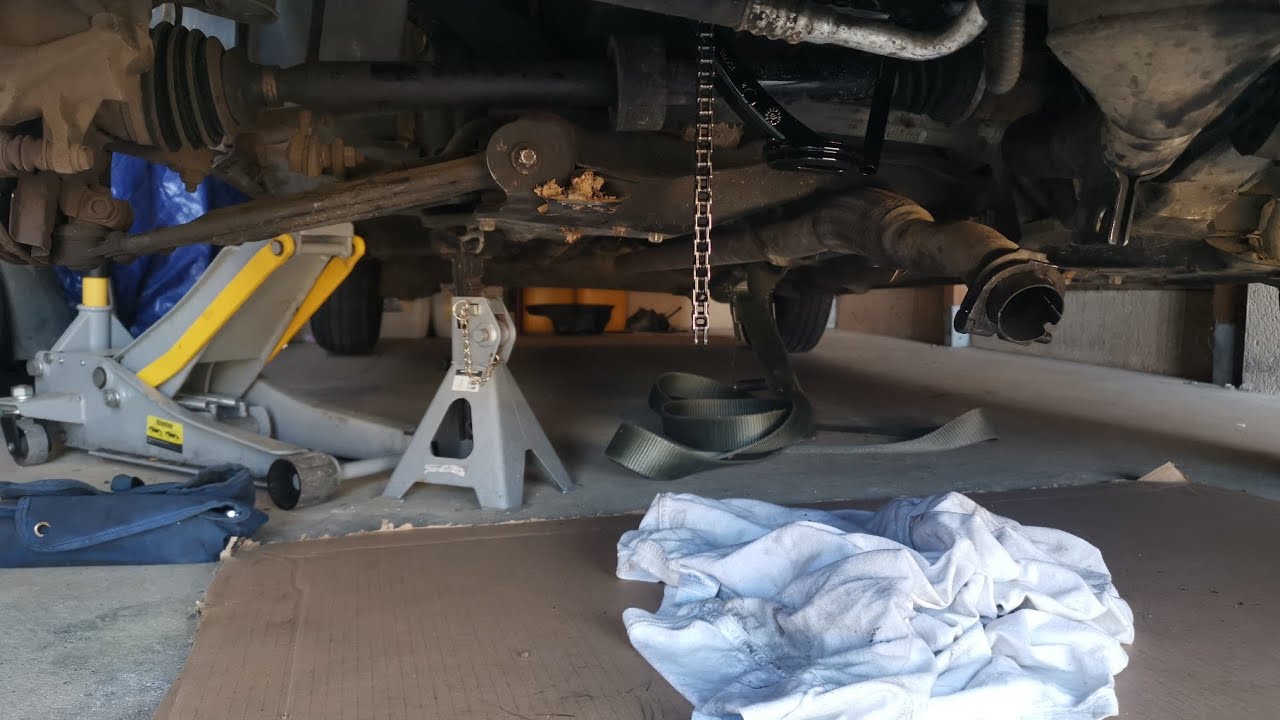 Changement de chaîne de distribution cassée opel corsa D partie 1