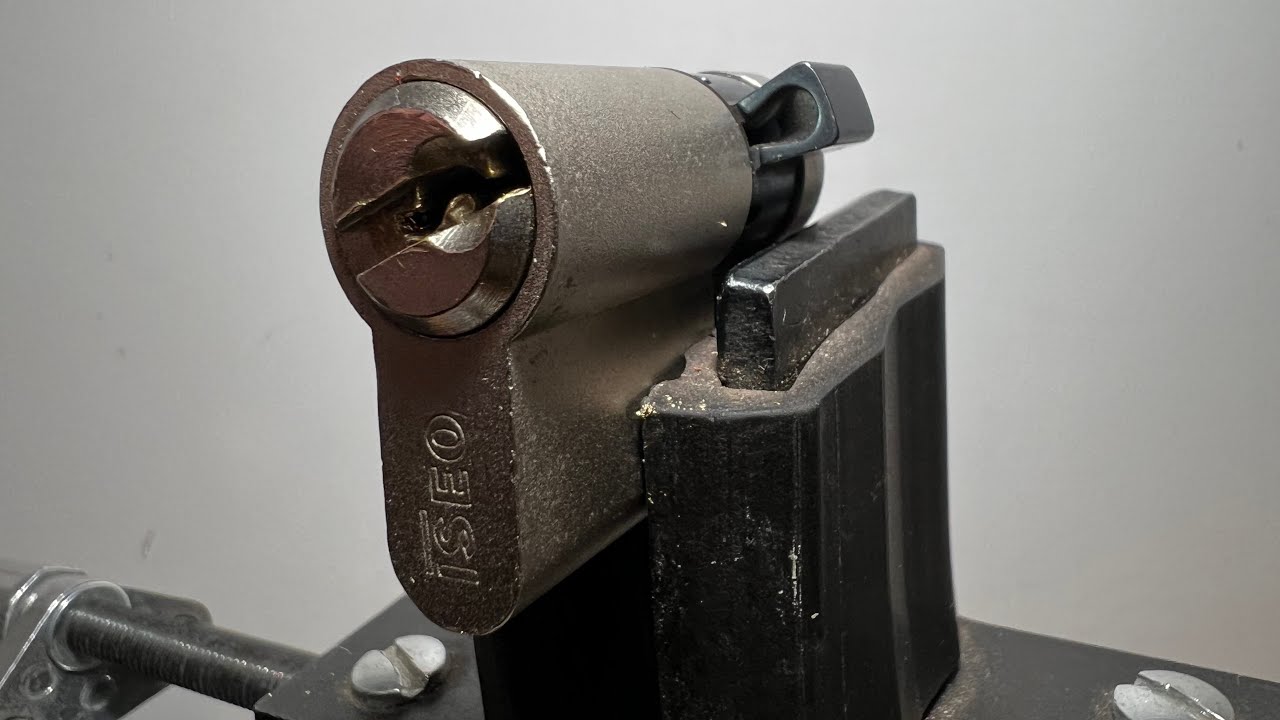 The Lishi Files: ISEO 5 pin picked with Lishi and City Rake
