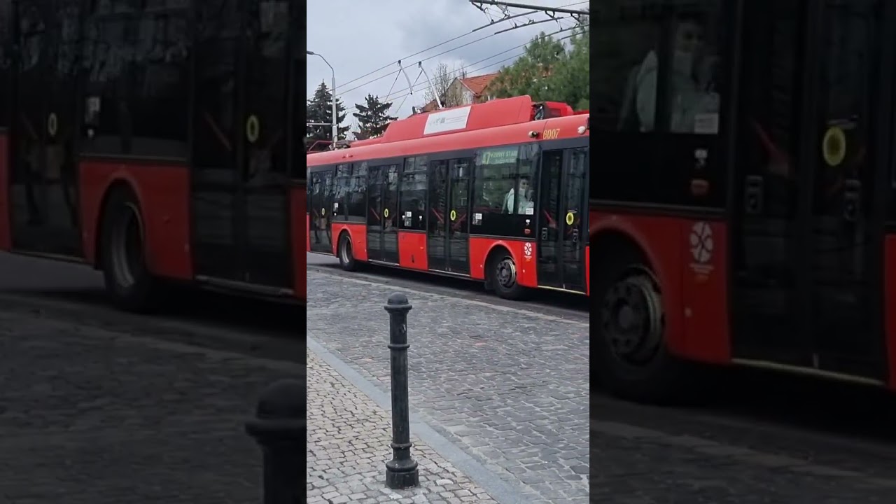 Průjezd trolejbusu SOR TNB 12, linky 47 na Zimn&iacute; &Scaron;tadi&oacute;n, Bratislava, SK