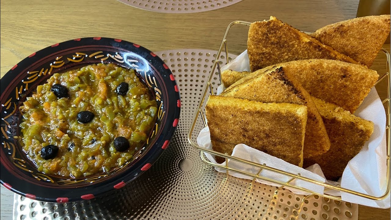 Agheroum akorane chekchouka ifelfele tomatiche ( galette poivrons et tomates )#kabyle #tizi_ouzou