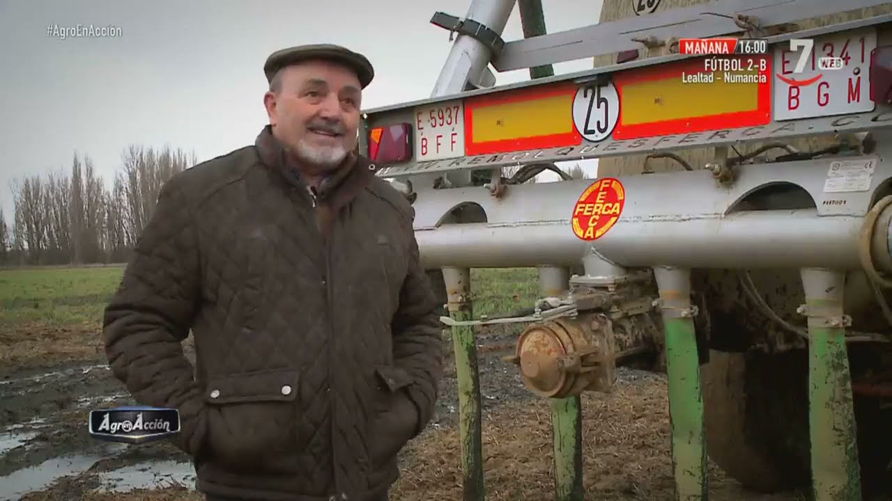 Agro en acción (119).- Remolques Núñez: Elevatriz y el aplicador de purín de Ferca