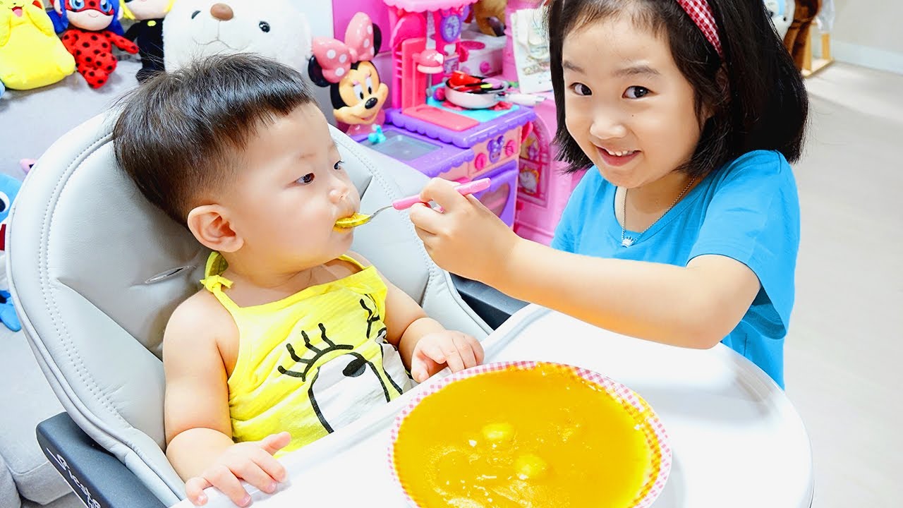 妹＆弟ができました😲 ボラムお姉ちゃんは優しくできるかな❓