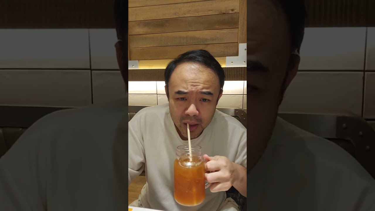 【食播】牛奶冰室個梅菜扣肉靜靜雞加咗幾蚊… 所以… #邵子風
