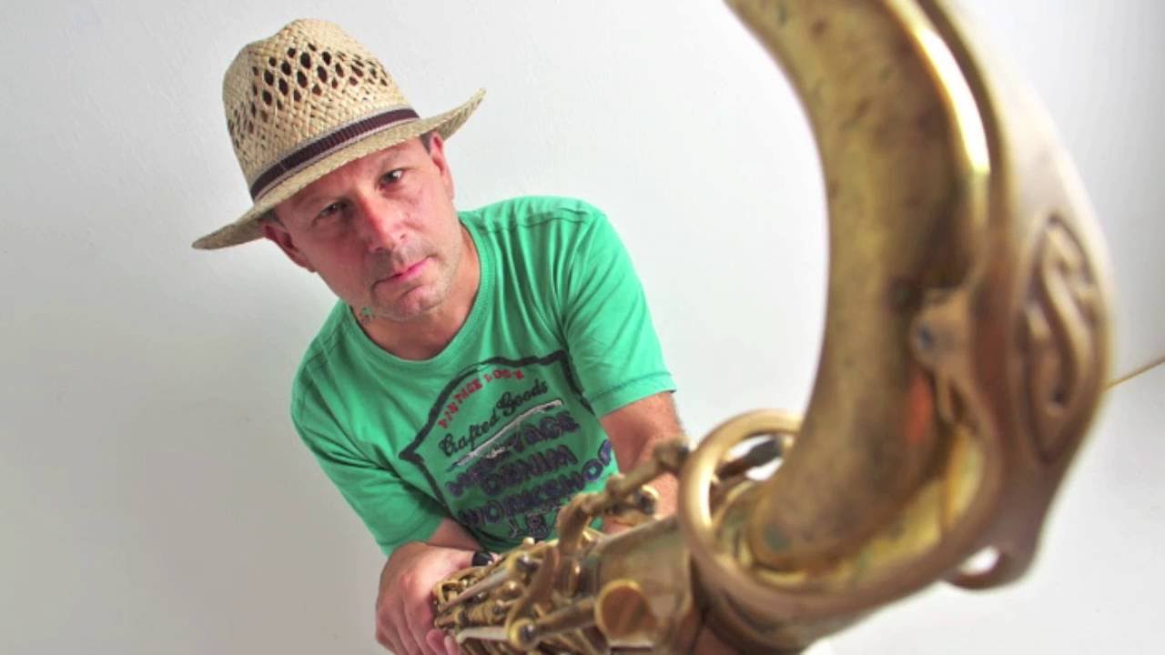 Deep Soul House Sax Mix 02 by Robert Friedl