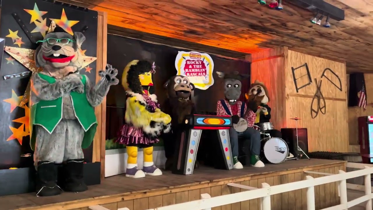 Rocky and The Ramblin Rascals - Cotton Eyed Joe (Enchanted Forest Water Safari)