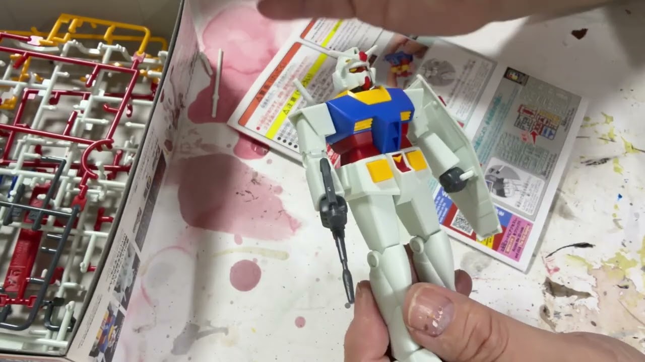 モデラー歴が長いだけに辛口評価になってしまうのかも？《1/144ガンダムリバイバルVer.》