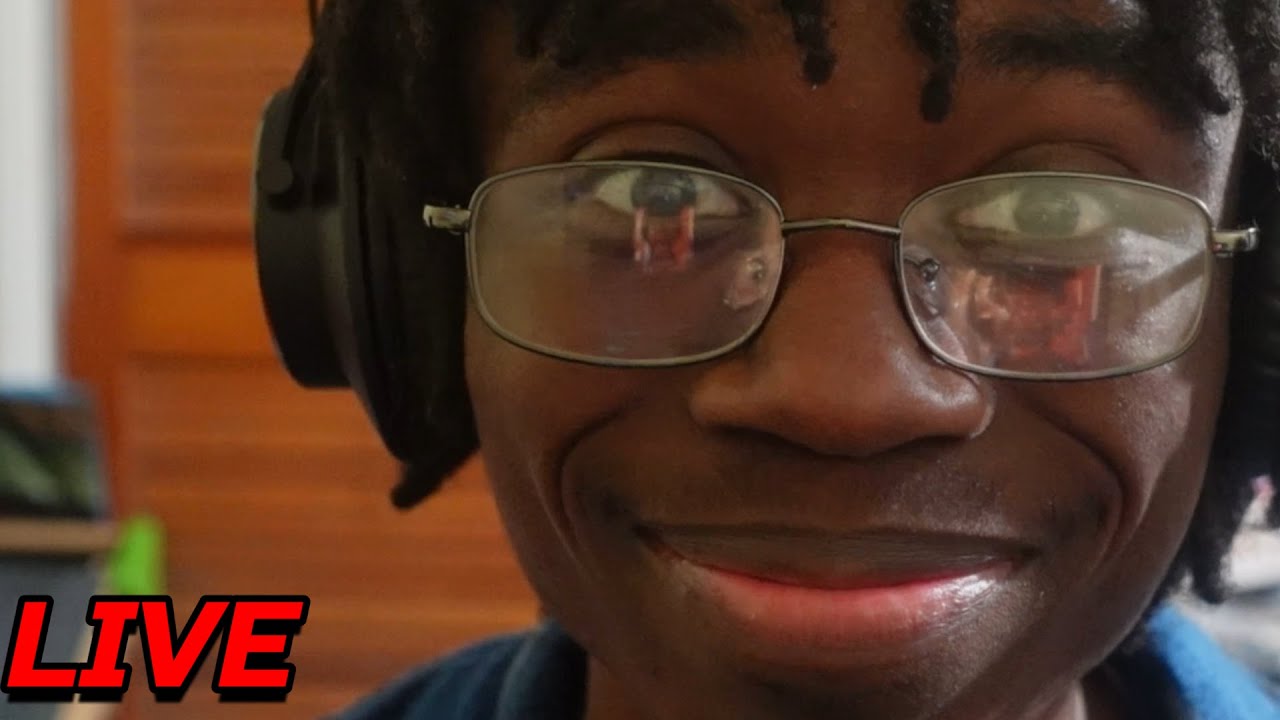 Roblox LIVE (playing cheese escape) (Portrait)