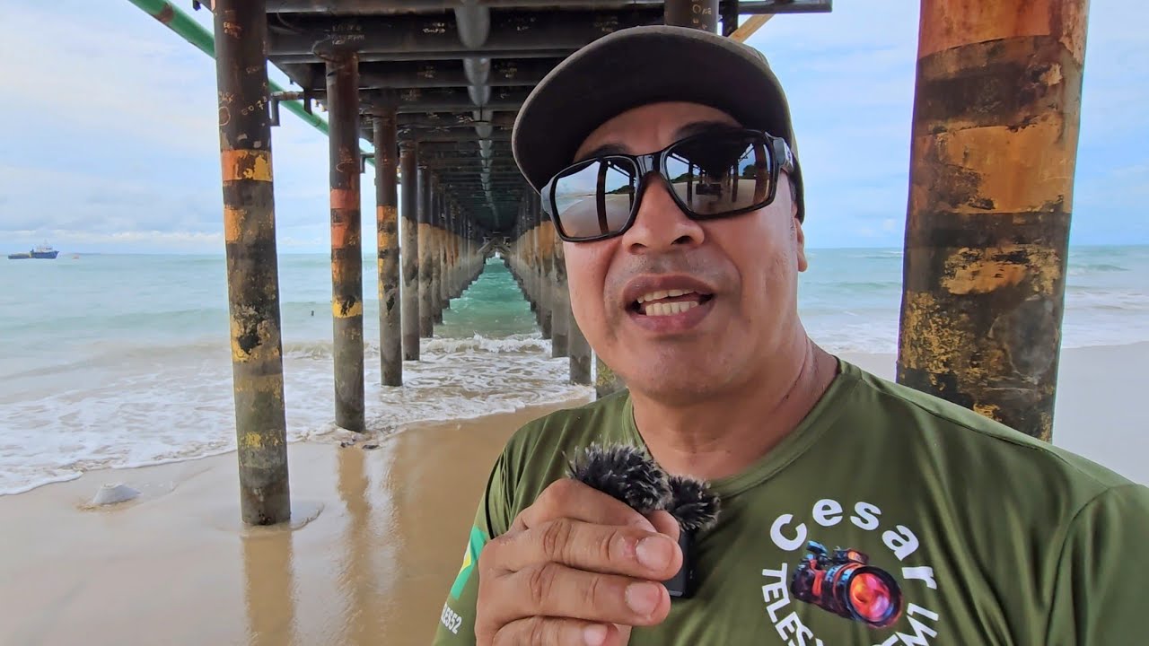 PRAIA PEDRA RACHADA PARACURU CEARÁ 