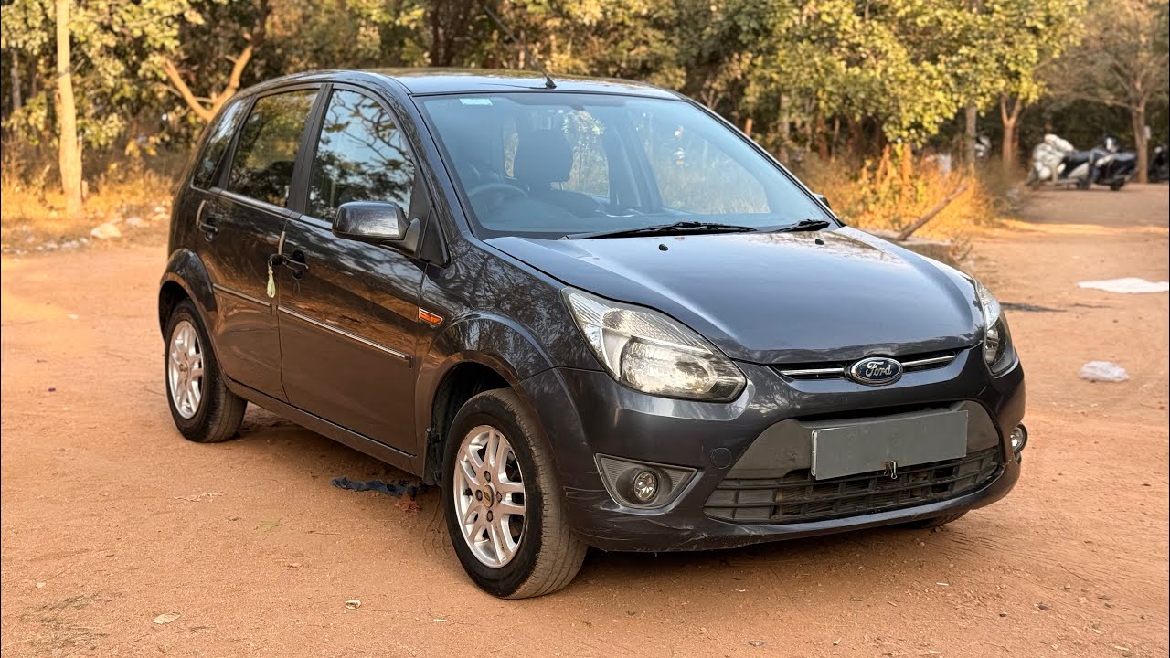 FORD FIGO 2011 only 52,000 KMS DRIVEN PETROL VEHICLE FOR SALE CALL ☎️ 9739737259